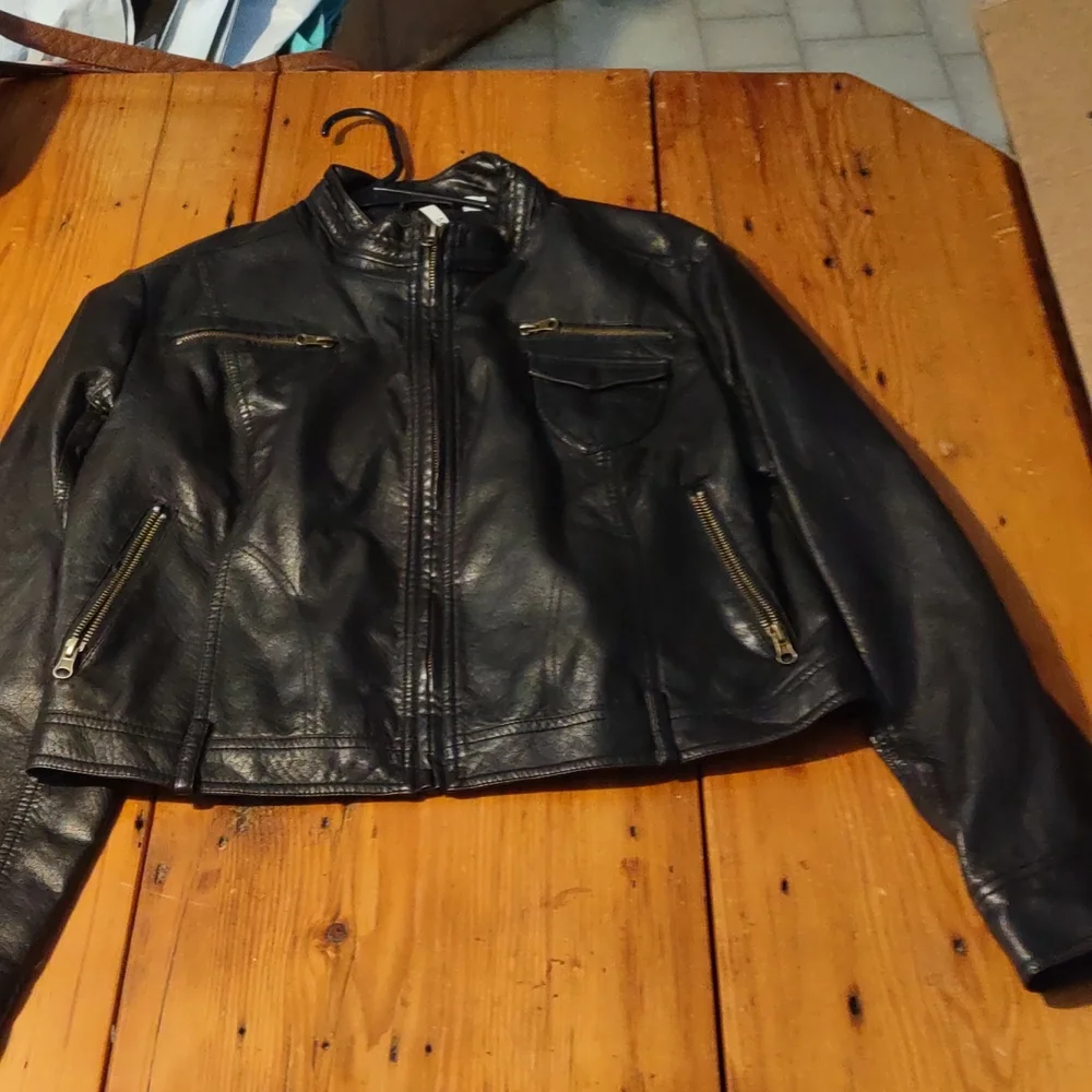 Sunset Rd xl black jacket - Picture 1 of 2